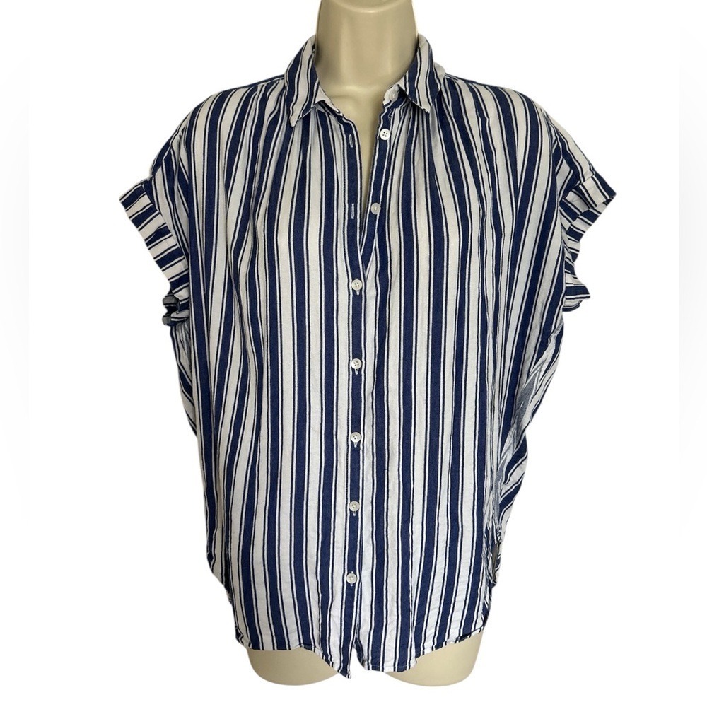 Madewell Navy and White Striped Button Down Shirt